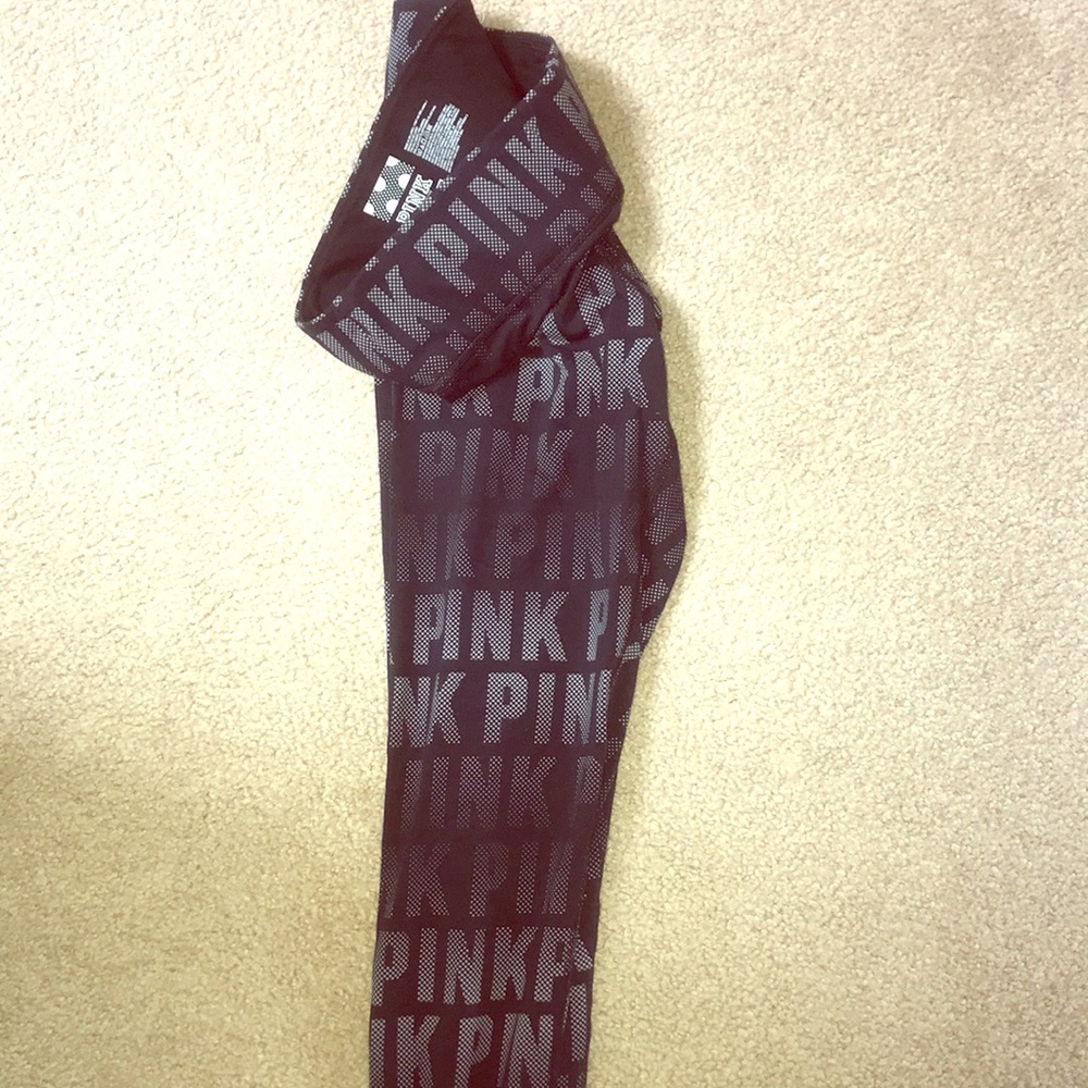 PINK Ultimate Black Legging